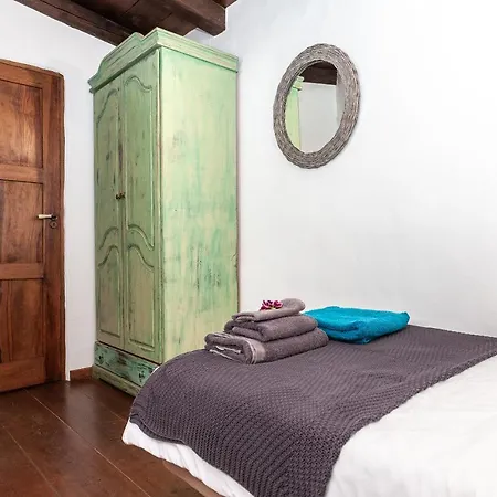 Zajazd Azulfit Surya Yoga & Pilates Retreat La Oliva