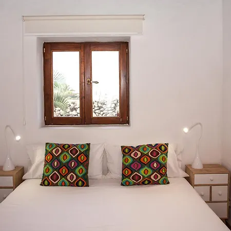 Azulfit Surya Yoga & Pilates Retreat Kro La Oliva
