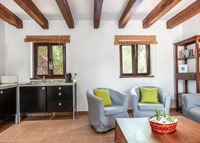 Han/Misafirhane Azulfit Surya Yoga & Pilates Retreat La Oliva