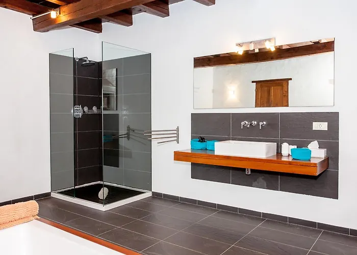 Azulfit Surya Yoga & Pilates Retreat * لا أوليفا