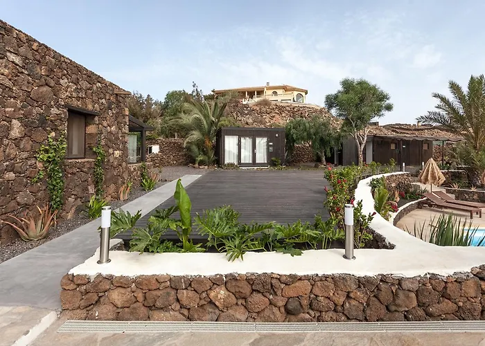 Azulfit Surya Yoga & Pilates Retreat لا أوليفا