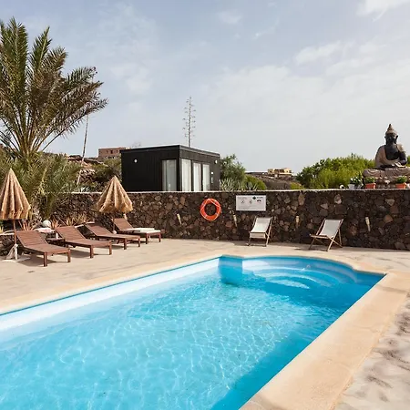 Мини-отель Azulfit Surya Yoga & Pilates Retreat Ла-Олива