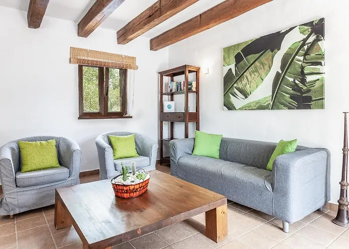 Azulfit Surya Yoga & Pilates Retreat Herberg La Oliva