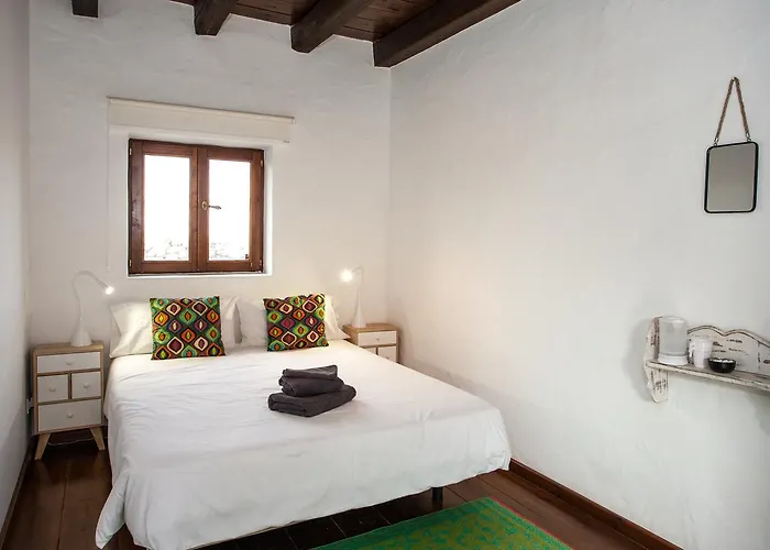 Azulfit Surya Yoga & Pilates Retreat *